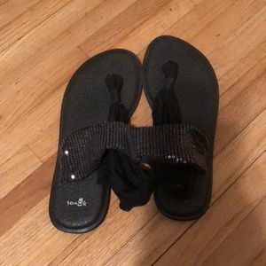 Sanuk sandals